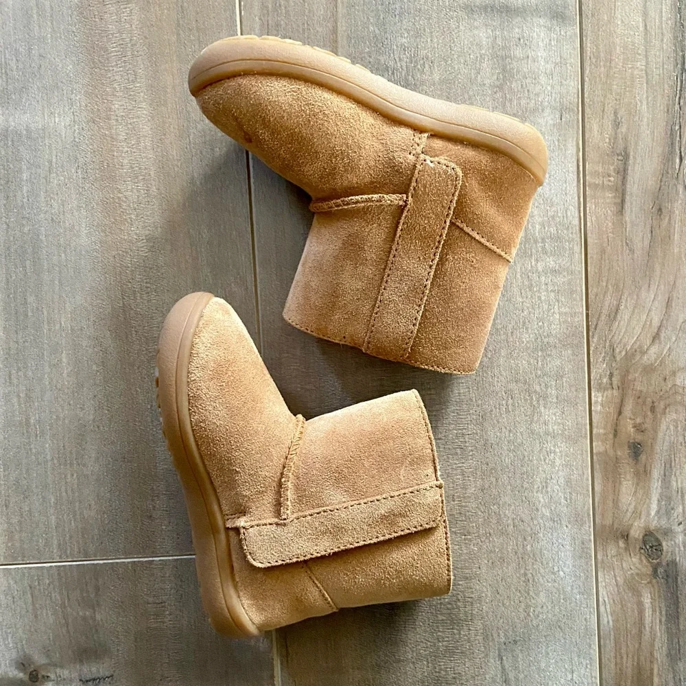 UGG Keelan Il Booties in Chestnut